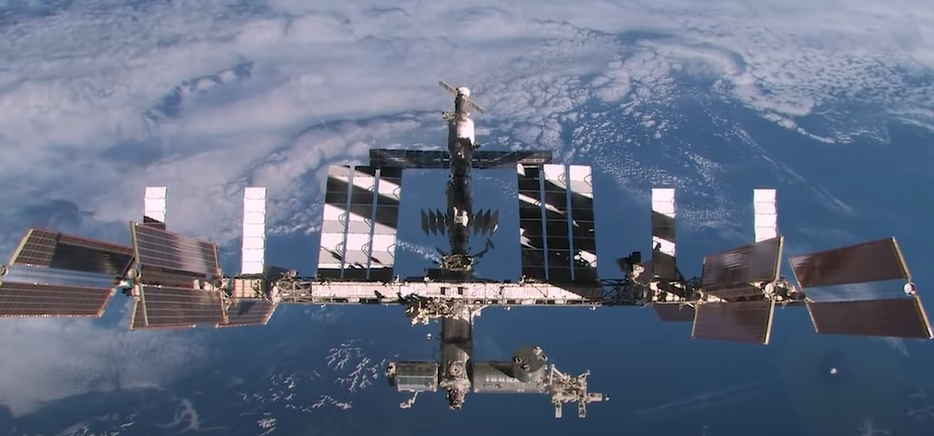 NASA Astronauts Share 4th of July Greetings from the International Space Station